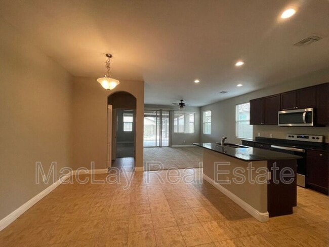 1728 W Loemann Dr in Queen Creek, AZ - Building Photo - Building Photo