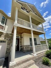 215 Emanuel Creek Drive in West Columbia, SC - Building Photo - Building Photo