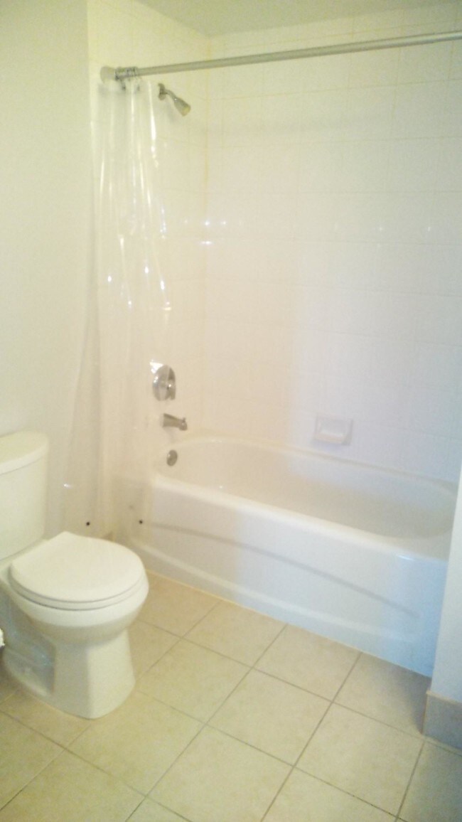 720 S Sapodilla Ave-Unit -208 in West Palm Beach, FL - Building Photo - Building Photo