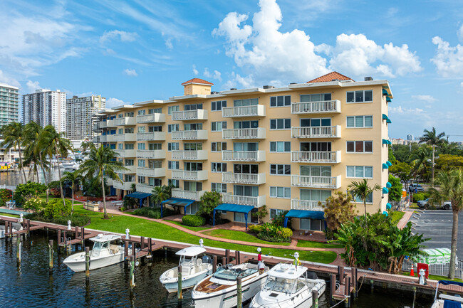 Pompano Yacht and Beach Club