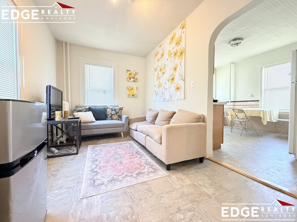 30 Winship St, Unit 1 in Boston, MA - Building Photo