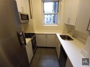 WEST 86 STREET in New York, NY - Foto de edificio - Building Photo