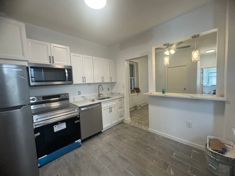 1151 E 4th St, Unit 1153-1 in Bethlehem, PA - Building Photo