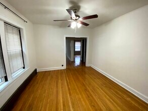 2520 N Seminary Ave in Chicago, IL - Building Photo - Building Photo