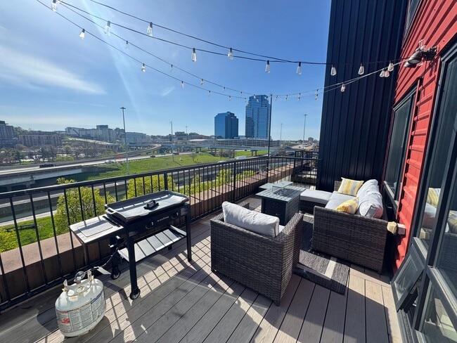 property at 600 Broadway Ave NW