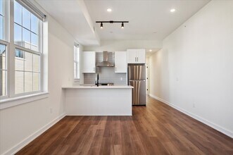 Aston Lofts in Philadelphia, PA - Building Photo - Building Photo