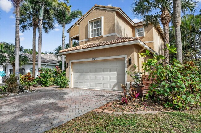 1605 E Classical Blvd in Delray Beach, FL - Building Photo - Building Photo