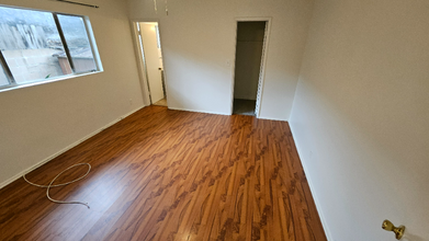 638 N W Knoll Dr in West Hollywood, CA - Building Photo - Building Photo