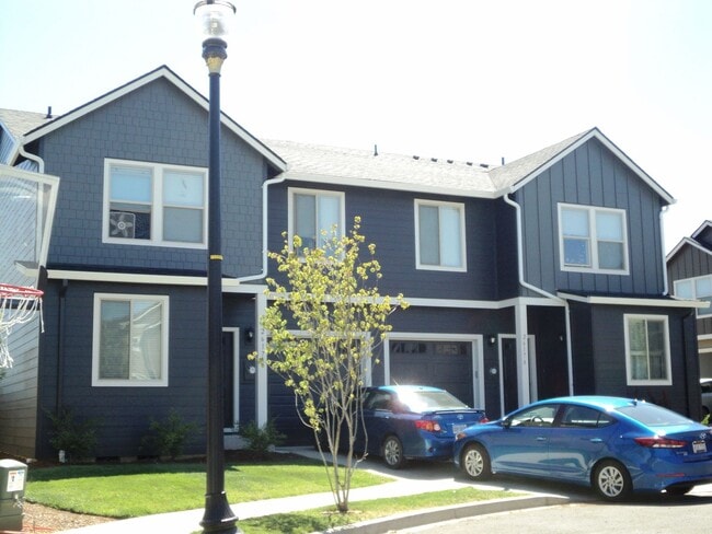 2617 NE 131st Ct in Vancouver, WA - Building Photo - Building Photo