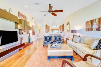 206 Foxtail Ct, Unit 206 Foxtail CT in Naples, FL - Building Photo - Building Photo