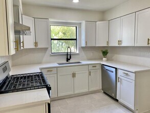 4218 Modena Dr in San Antonio, TX - Building Photo - Building Photo