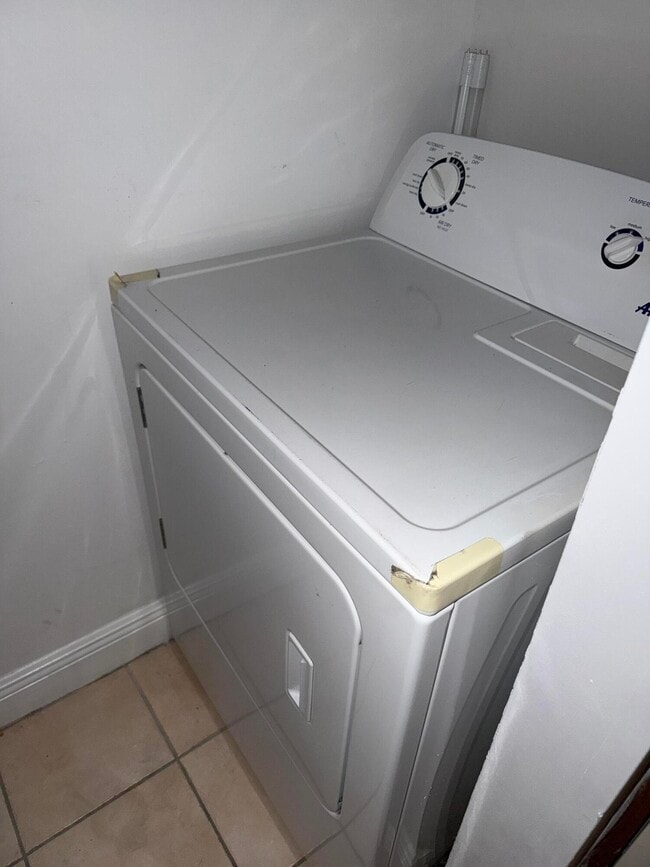 1285 SW 46th Ave in Pompano Beach, FL - Building Photo - Building Photo