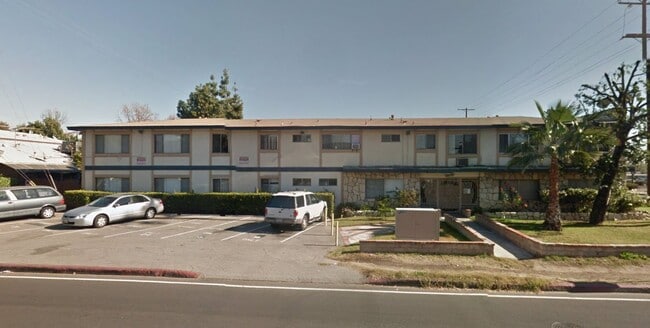 6000 Fulton Ave, Unit 1 Bedroom
