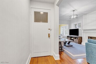 2257 Grandview Ave in Cleveland Heights, OH - Building Photo - Building Photo