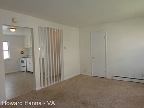 4638 Coronet Ave in Virginia Beach, VA - Building Photo - Building Photo