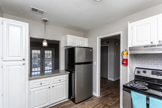 Celebration at Sandy Springs in Sandy Springs, GA - Building Photo - Interior Photo