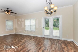 10955 Shelly Renee Dr in Cornelius, NC - Building Photo - Building Photo