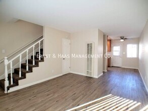 77 E Mountain View St in Long Beach, CA - Building Photo - Building Photo