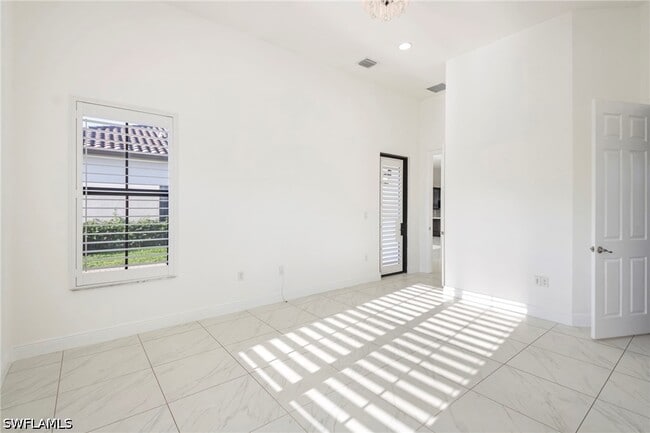property at 5114 Genoa St
