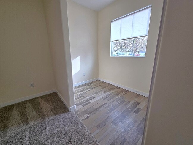 34 E Legacy Pky in Saratoga Springs, UT - Foto de edificio - Building Photo