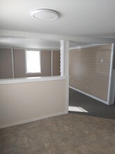 7 Mitchell Pl in Laconia, NH - Foto de edificio - Building Photo