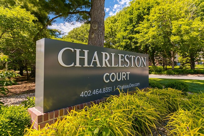 Charleston Court