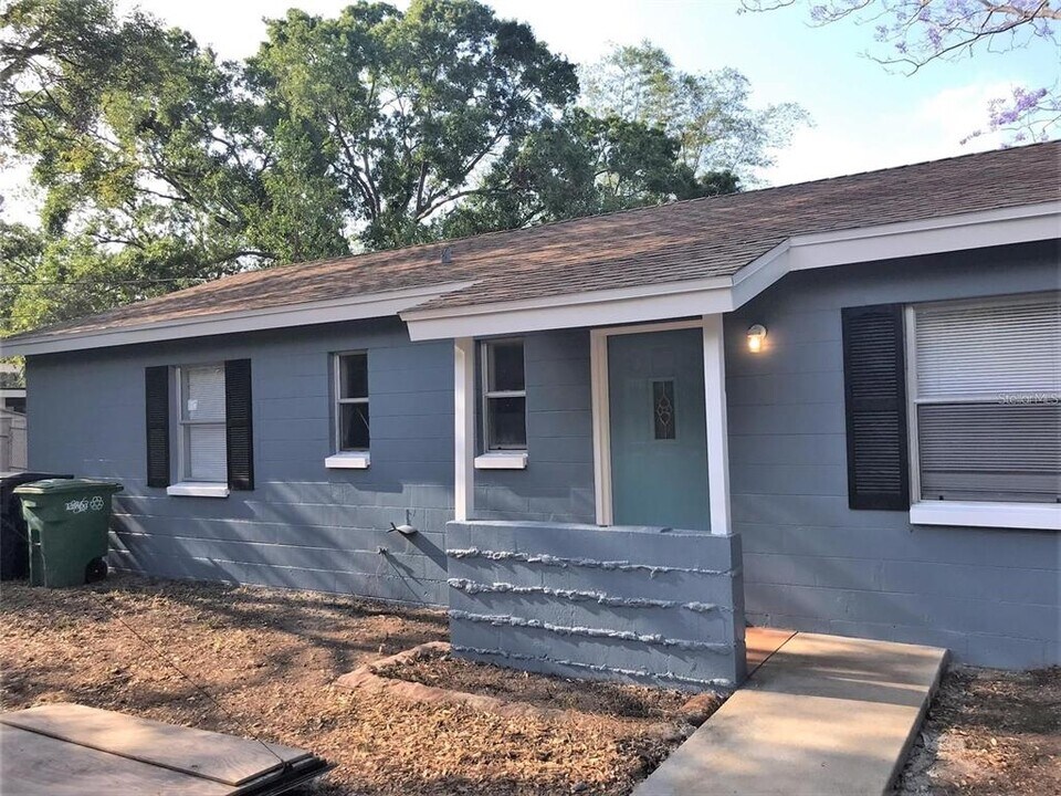 3909 W Pearl Ave in Tampa, FL - Building Photo