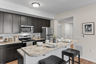 Carlton at Berkshire in Sunbury, OH - Building Photo