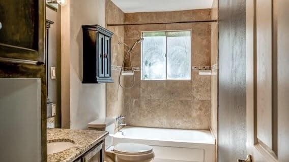 property at 2515 Shakespeare St