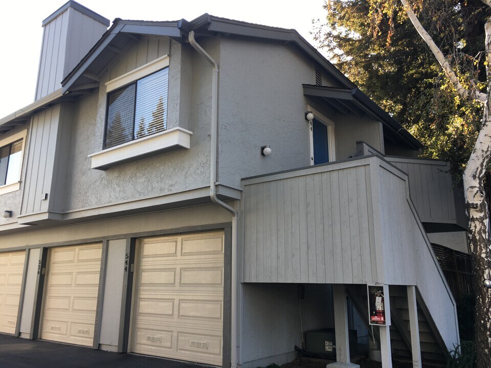 544 Boxleaf Ct in San Jose, CA - Building Photo
