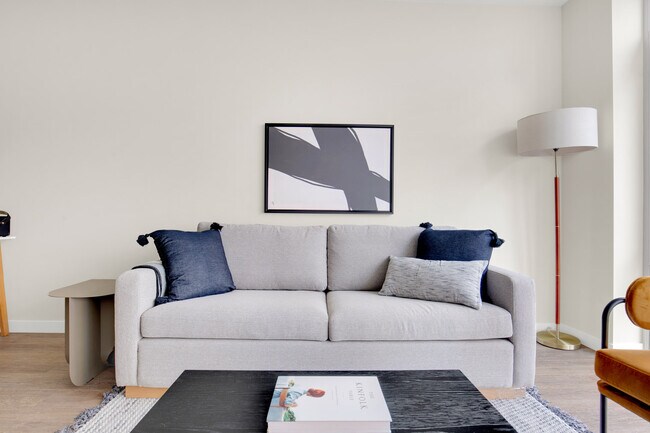 210 Wall St in Seattle, WA - Foto de edificio - Building Photo