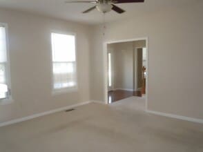 100 Angel Oak Ct in Edwardsville, IL - Foto de edificio - Building Photo