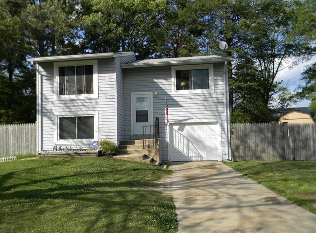 property at 5 Tenby Ct