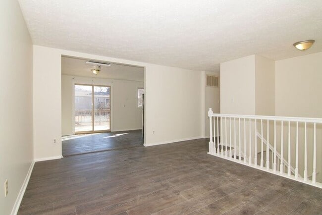 1143 Rosengarten Dr in Greenwood, IN - Building Photo - Building Photo