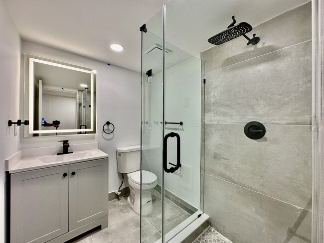 6540 Windham Ave in Alexandria, VA - Building Photo - Building Photo