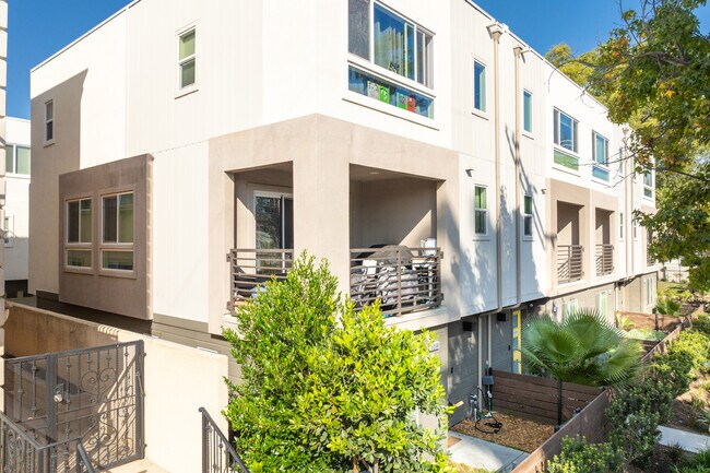 Gate 26 in Valley Village, CA - Building Photo - Building Photo