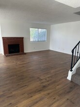 1738 Lynne Dr in Santa Maria, CA - Building Photo - Building Photo