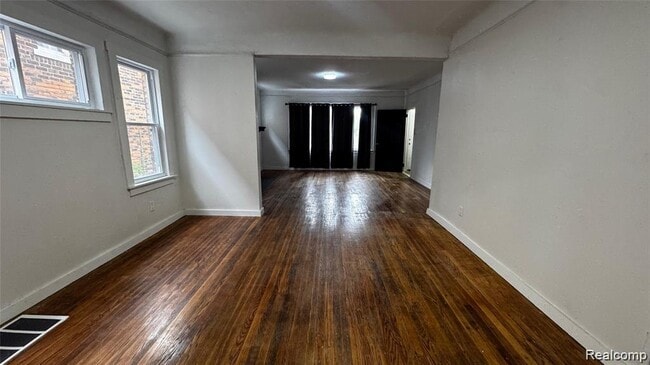 8920 Quincy St in Detroit, MI - Building Photo - Building Photo