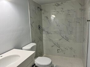 1195 NW 16th Ave in Boca Raton, FL - Building Photo - Building Photo