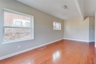 3908 McDonald Ave in St. Louis, MO - Building Photo - Building Photo