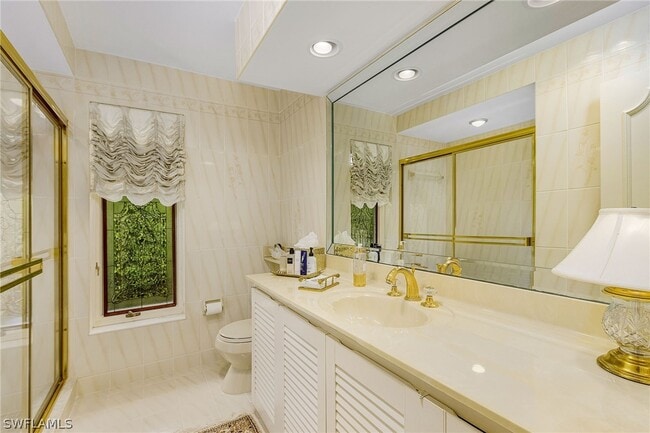 property at 950 Galleon Dr