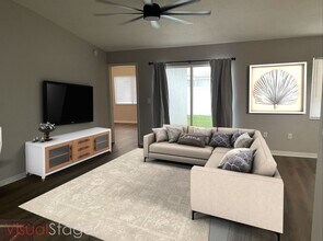 1418 Birchstone Ave in Brandon, FL - Foto de edificio - Building Photo