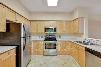 107 164th St SE in Bothell, WA - Building Photo - Building Photo