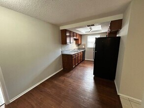 7316 Nova Scotia Dr in Port Richey, FL - Foto de edificio - Building Photo