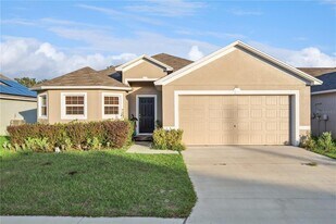 111 Black Skimmer Ln in Wahneta, FL - Building Photo