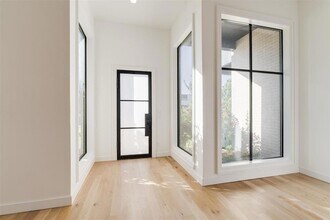 827 NW 8th St in Oklahoma City, OK - Building Photo - Building Photo