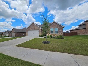 804 Serenity Sound Dr in Lavon, TX - Building Photo - Building Photo