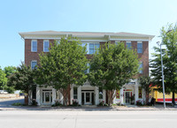 610 Hillsborough St in Raleigh, NC - Foto de edificio - Building Photo