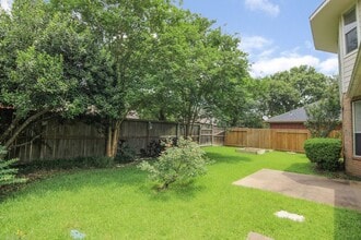 19926 Big Canyon Dr in Katy, TX - Building Photo - Building Photo