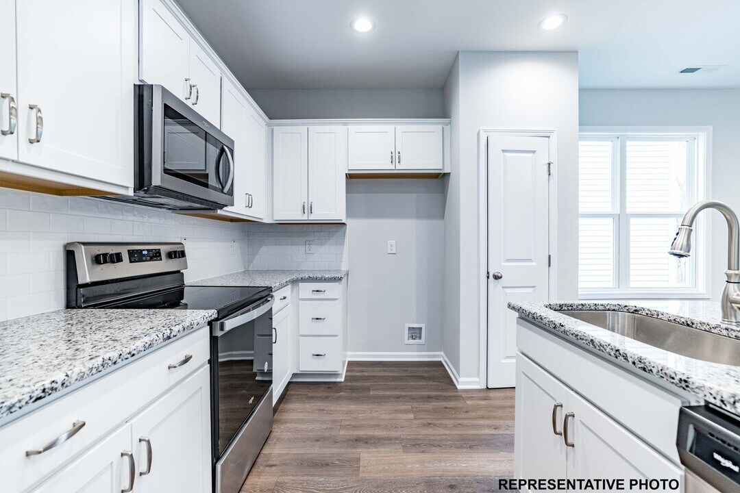197 Sandpiper St in Smithfield, NC - Building Photo